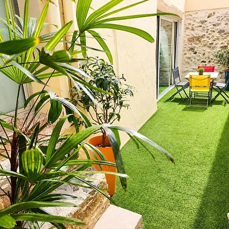 Apartment Bel Avec Patio En Coeur De Hyères